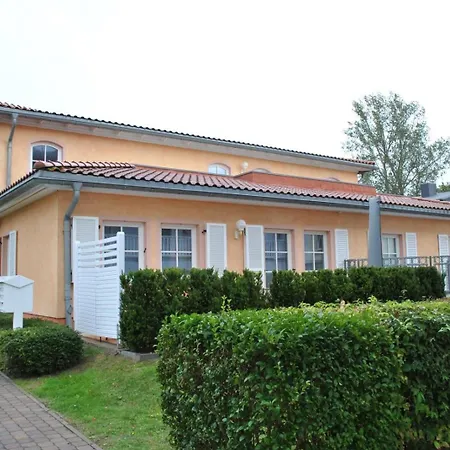 Apartment Casa Nova Whg 03 Mit Suedterrasse, Behindertenfreundlich, 100m Zum